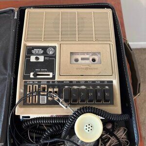 Vintage General Electric Cassette Recorder w/ Carry Case – American Printing Hou